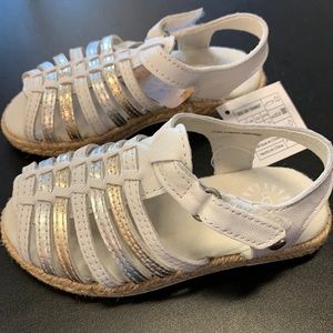 UGG sandals shoes Kid’s Toddler Size 8